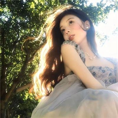 复活的小红帽海报